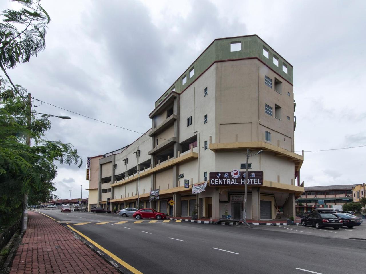 Central Hotel Bahau Exterior photo